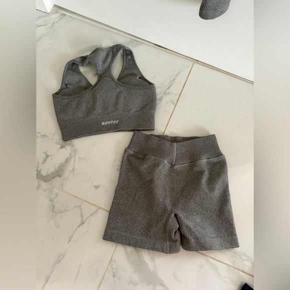 4 piece ribbed bo and tee set - Picture 8 of 9